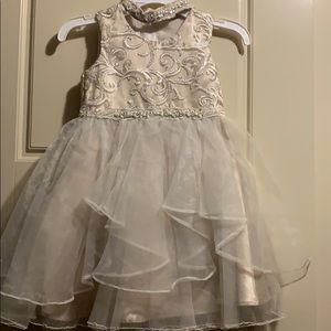 Flower girl dress